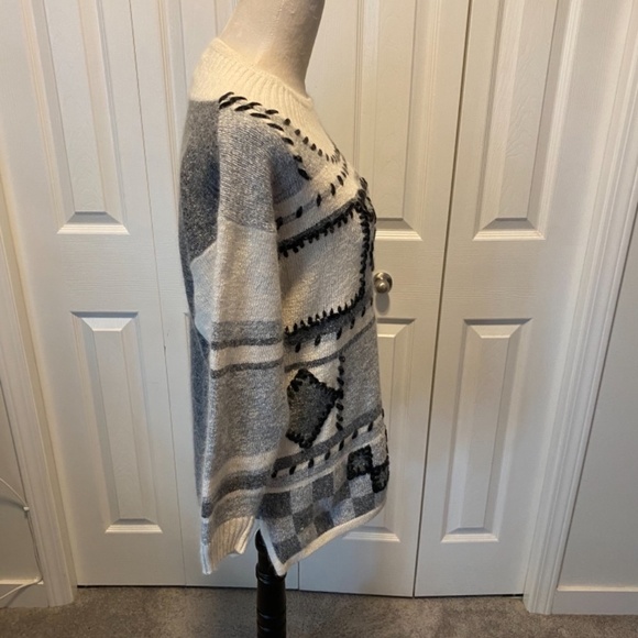 Women’s size M I B Diffusion pullover - Picture 6 of 7